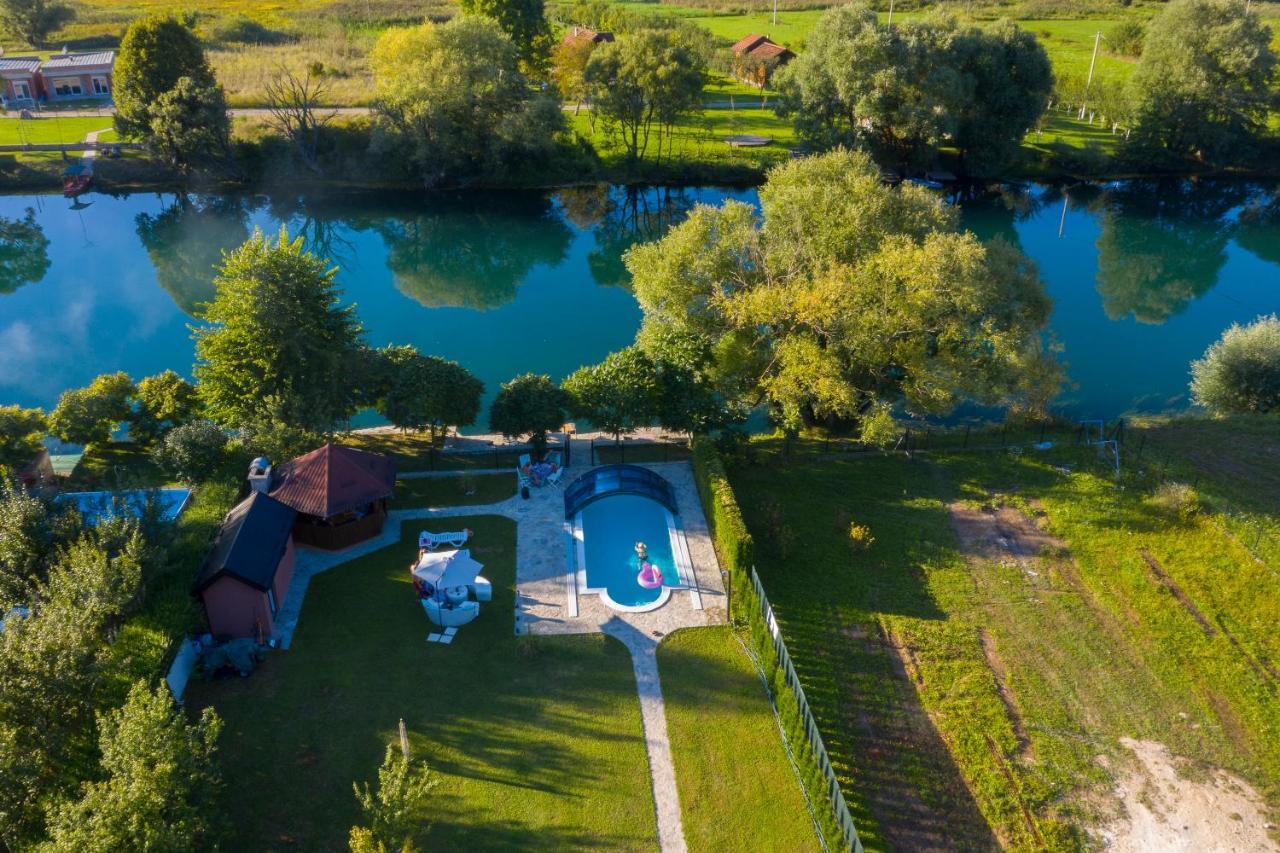 Villa Casa Dellˇ Amore à Bihać Extérieur photo