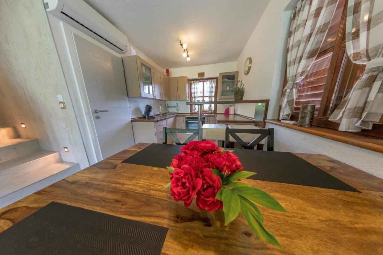 Villa Casa Dellˇ Amore à Bihać Extérieur photo