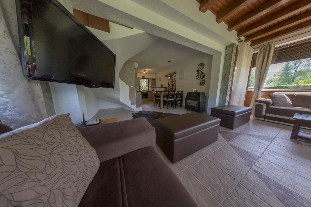 Villa Casa Dellˇ Amore à Bihać Extérieur photo