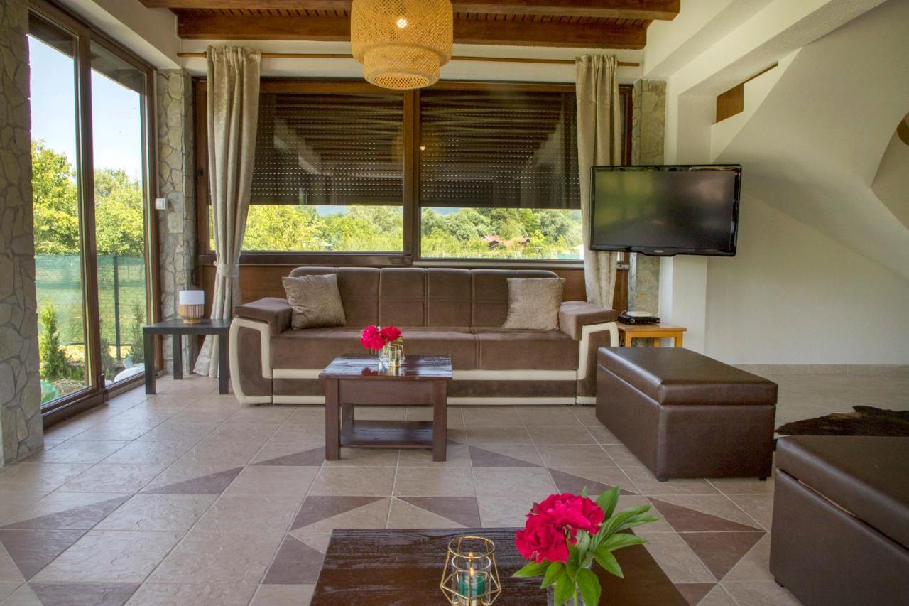 Villa Casa Dellˇ Amore à Bihać Extérieur photo