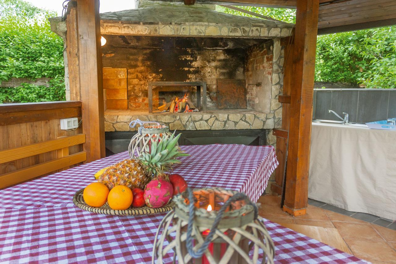 Villa Casa Dellˇ Amore à Bihać Extérieur photo